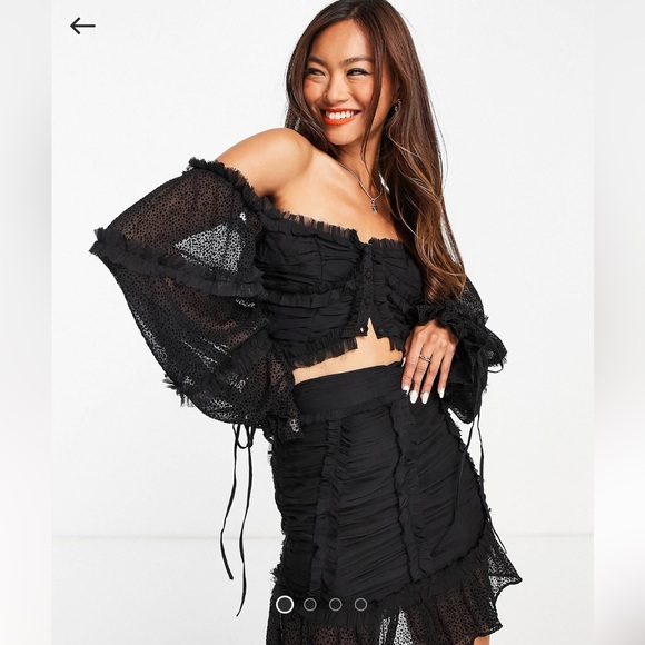 ASOS | Textured Chiffon Crop Top with Button Front Detail - Picture 5 of 5